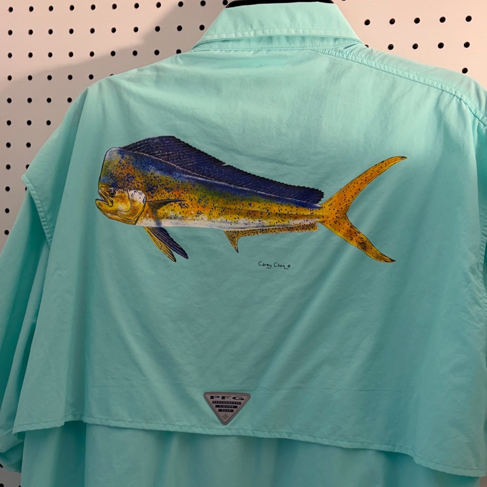 Columbia Light Blue Button-Up Shirt